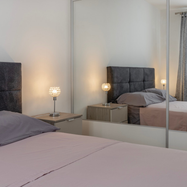 Sobe, Brazzo City tour Suite Zadar, Apartmani Brazzo nedaleko mora u srcu Nina, Dalmacija Nin